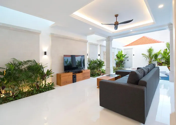 Villa Mia - Boutique - I