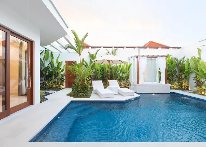 Villa Mia - Boutique - I *