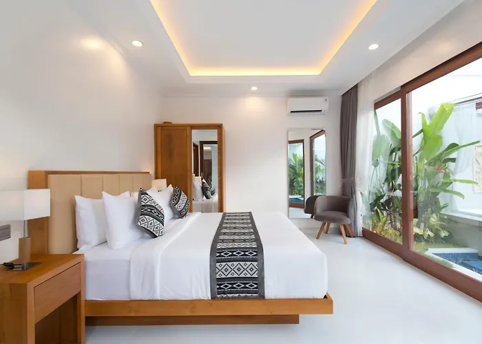 Villa Mia - Boutique - I *