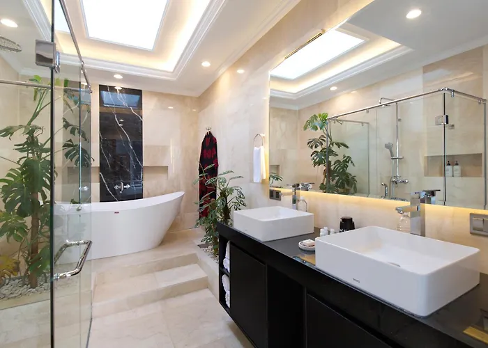 Villa Mia - Boutique - I *