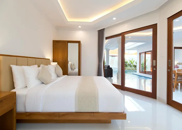 Villa Mia - Boutique - I