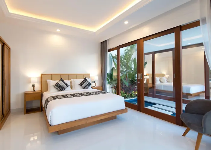 Villa Mia - Boutique - I