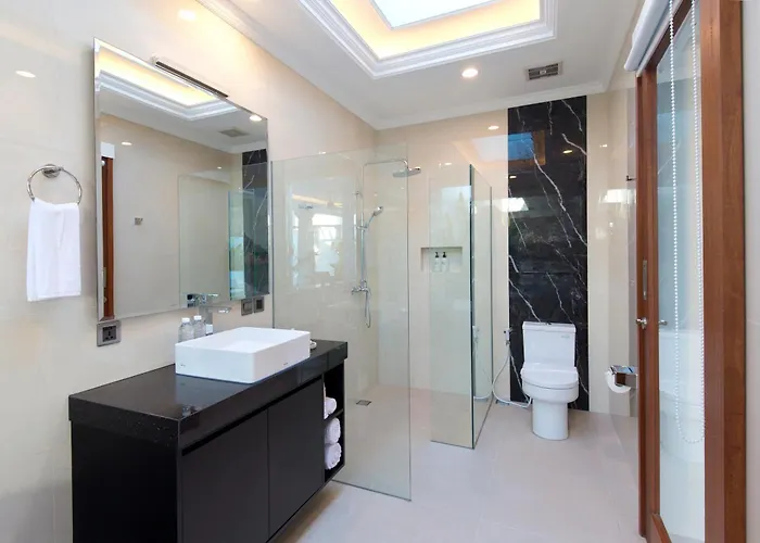 Villa Mia - Boutique - I