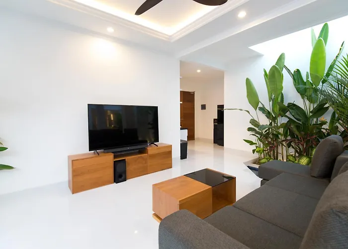 Villa Mia - Boutique - I *