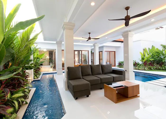Mia - Boutique - I * Seminyak (Bali)
