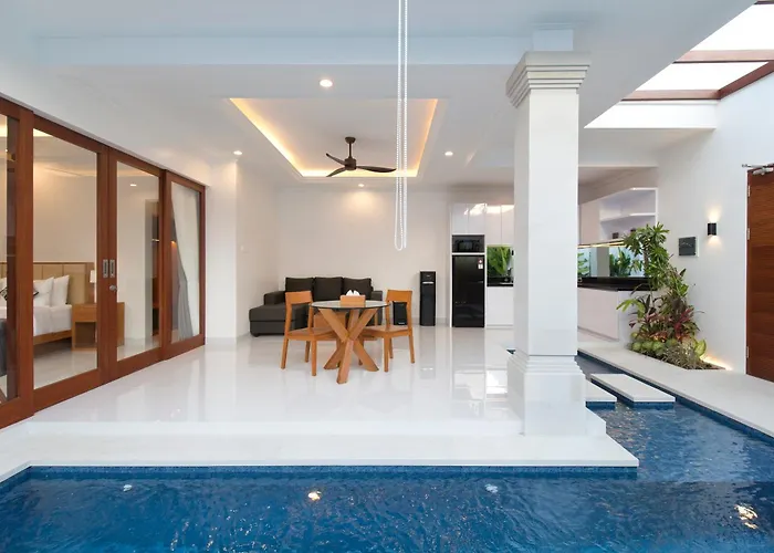 Mia - Boutique - I Villa Seminyak (Bali)